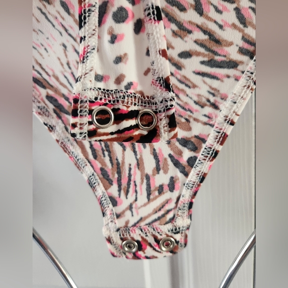 EXPRESS Pink Leopard Print Draped Bodysuit - Picture 7 of 7